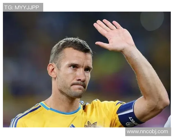 荷兰战役中的足球球星风采与荣耀时刻全面深度解读